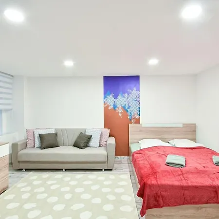 Apartment Madman's Labyrinth By Nw