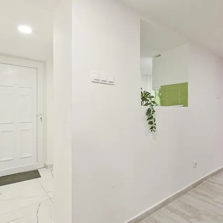Appartement Madman's Labyrinth By Nw *