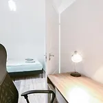 Apartament Madman's Labyrinth By Nw *